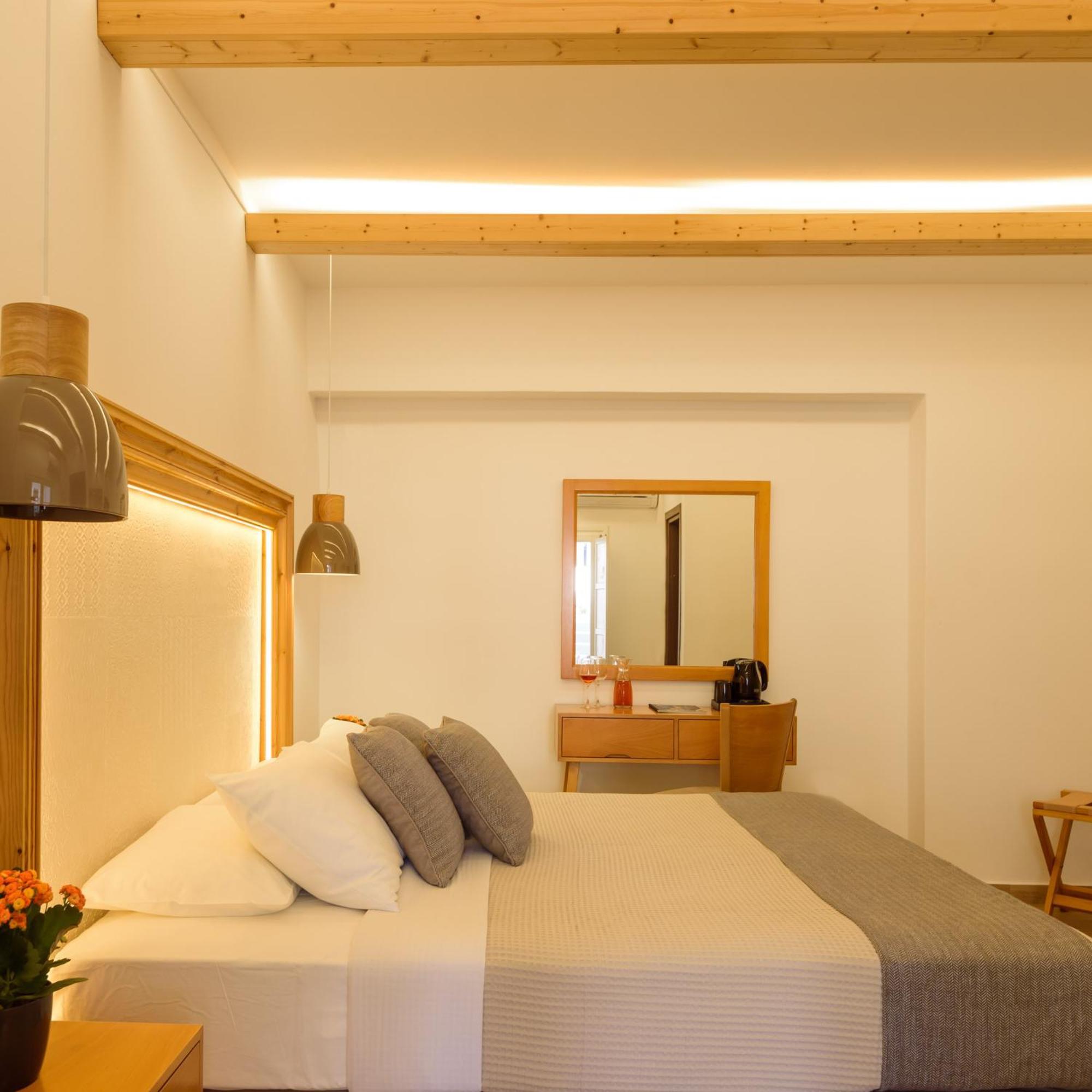 Karidis Hotel Kamári Eksteriør billede