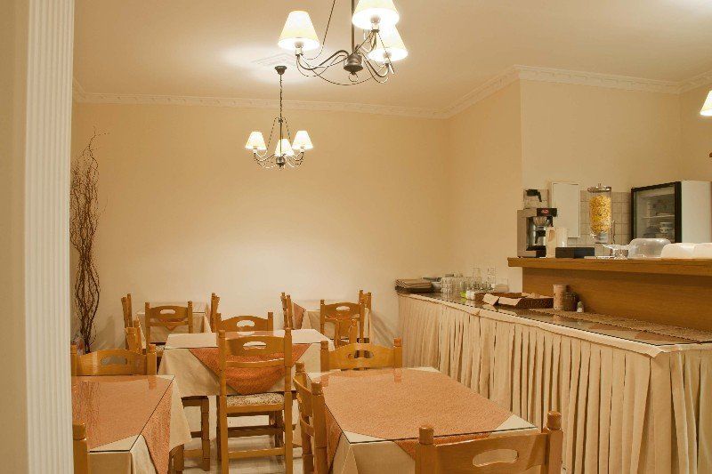 Karidis Hotel Kamári Eksteriør billede