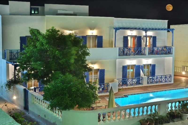 Karidis Hotel Kamári Eksteriør billede